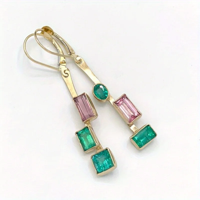 Edle Goldfarben-Ohrringe mit Rosa-Grünen Steineinlagen, Kupfer-Hängeohrringe für Damen, Geometrische Alltags- und Party-Ohrringe, Vintage-Schmuck