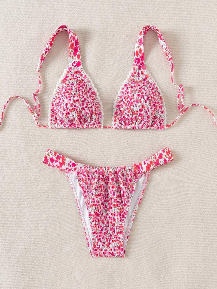 Printed bikini backless suspender straps are a must-have for a stylish and sexy seaside holiday