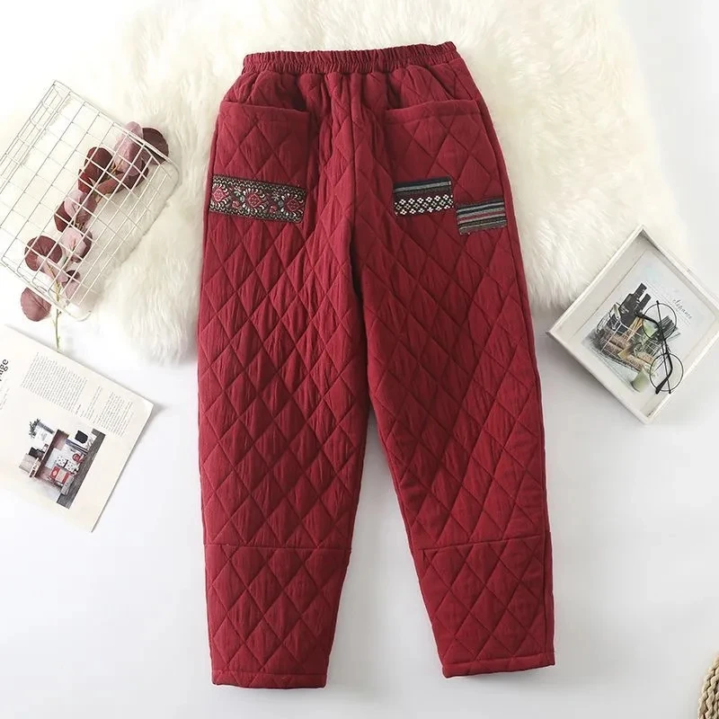 Middle Aged Mother Women's Winter Warm Pants 2024 Elegant Cotton-Padded Pants Loose Harem Pants Female Retro Casual Trousers