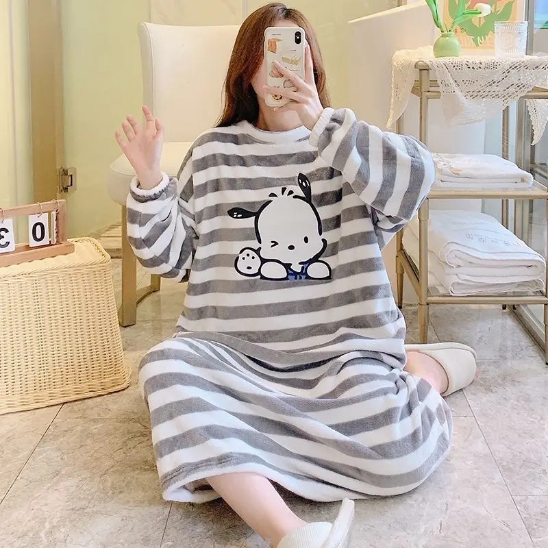 

Kawaii Sanrioed Kuromi Pachacco Cute Cartoon Coral Velvet Long Sleeve Pajamas Spring and Autumn New Style Skirt Halloween Gift