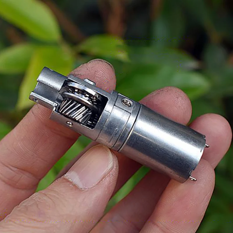 

DC 6V 206RPM Speed Reduction Motor 17mm Metal Gearwheel Gear Motor DC3V-6V Worm Gear Motor Reducer with Metal Turntable редуктор