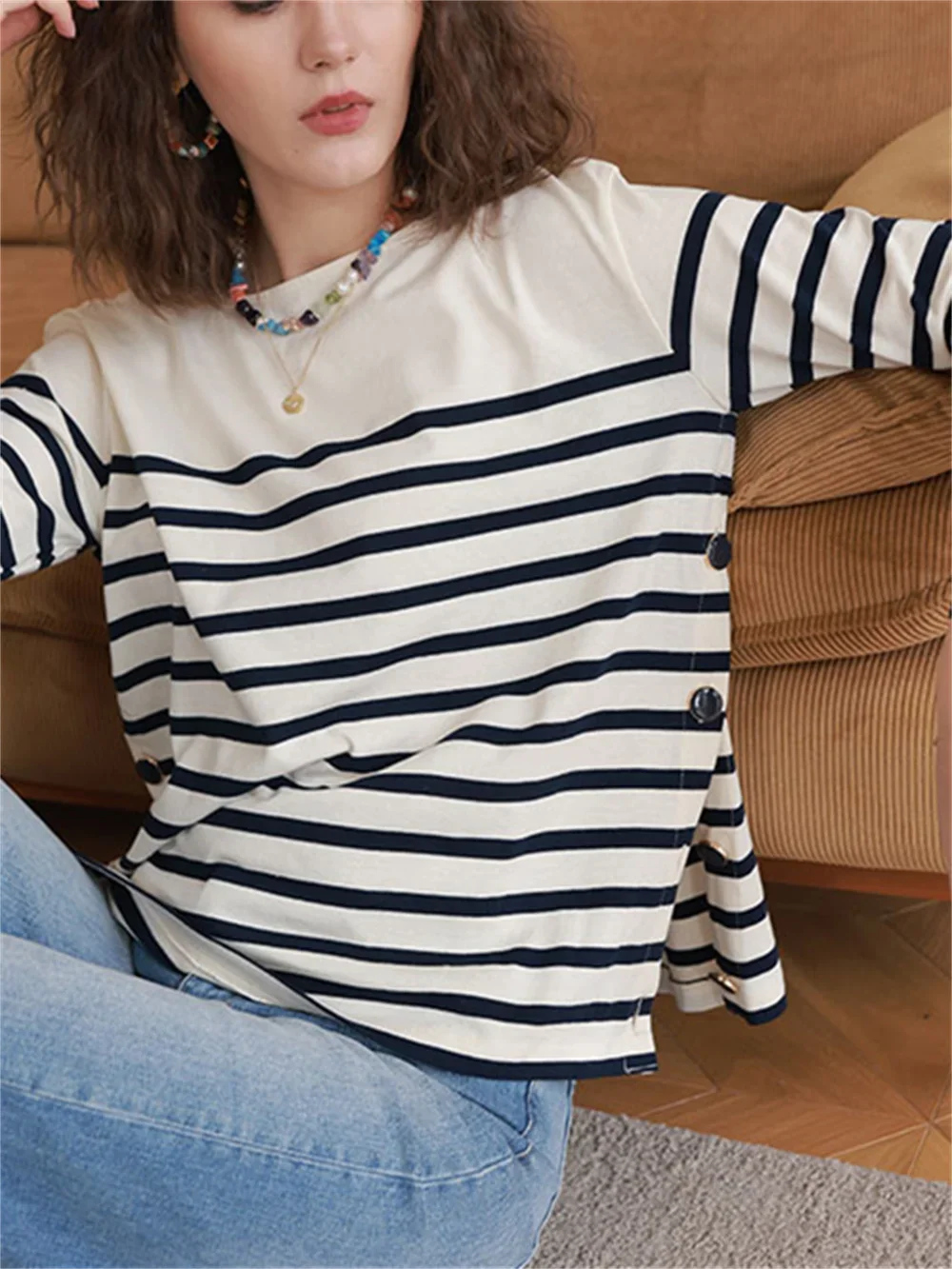 

Tee for Women 2023 New Spring Stripes Double Side Buttons Slit Round-neck Loose Casual Long Sleeve T-shirts