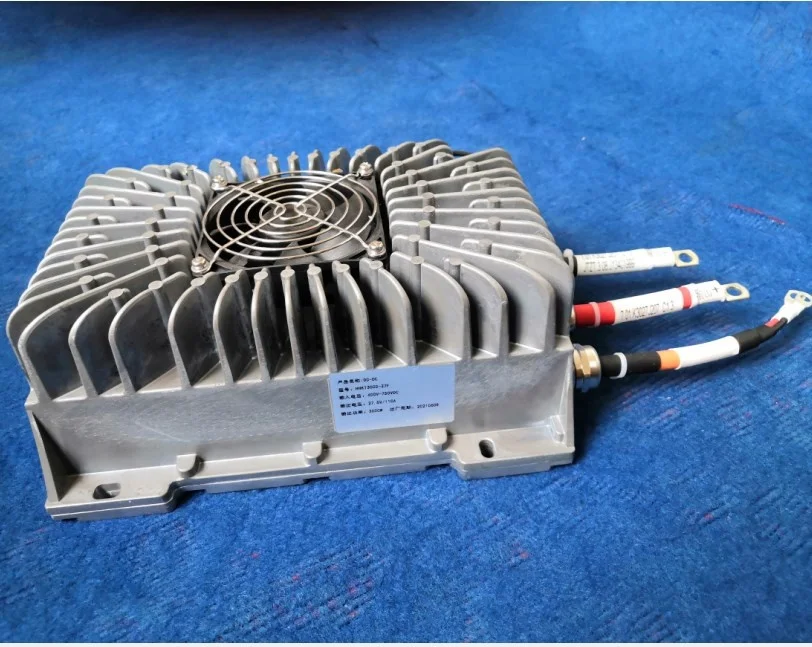 400v-750v To 27.5v,110A 3kw DC DC Converter with CAN 2.0