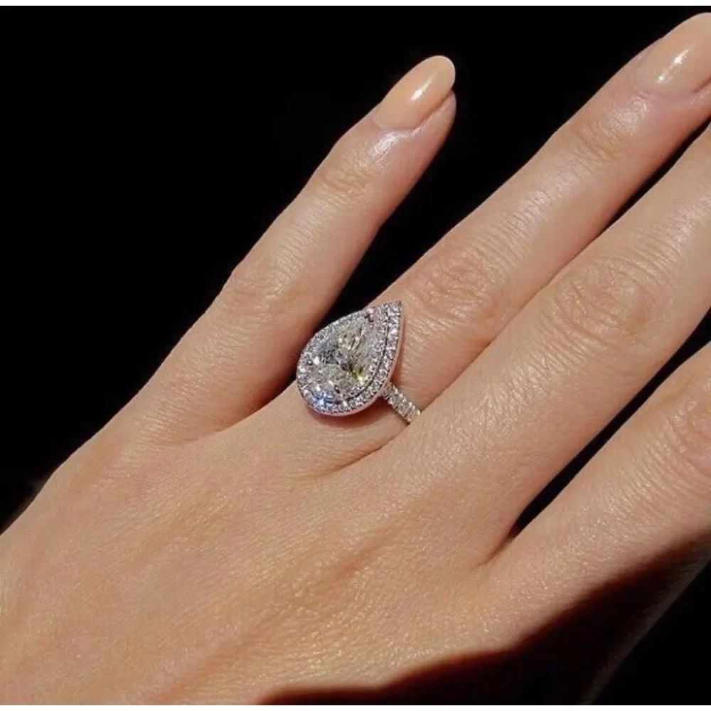 

CHUANNGCHENG Fashion Personalized Birthday Gift Water Droplet Zircon Women's Rings Jewelry Size 5-11