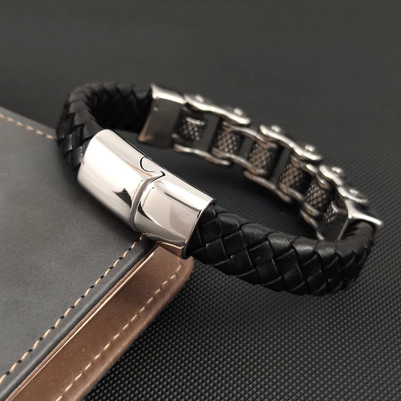 Vintage-Style Leather & Stainless Steel Multi-Layer Punk Bracelet with Magnetic Clasp