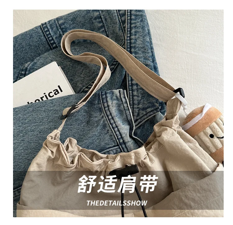 2024 New Large-capacity Waterproof Nylon Cloth Drawstring Pleated Shoulder Bag Travel Leisure Crossbody Bucket Bag