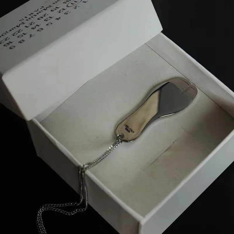 European and American Couples Personalized Split Toe Titanium Steel Fashion Necklace