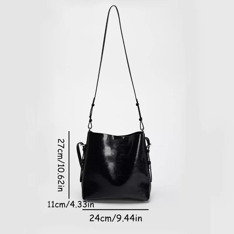 Bucket Shoulder Side Bags for Women 2025 Female Designers Trend Leather Crossbody Bag Purses and Handbags