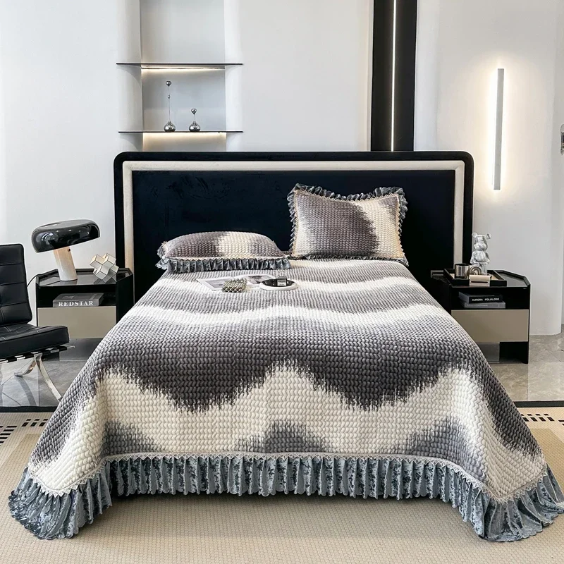 

New style jacquard flannel Bedspread on the Bed cove for winter Mattress topper Ruffle bed Plaid Bedspreads for double bed sheet