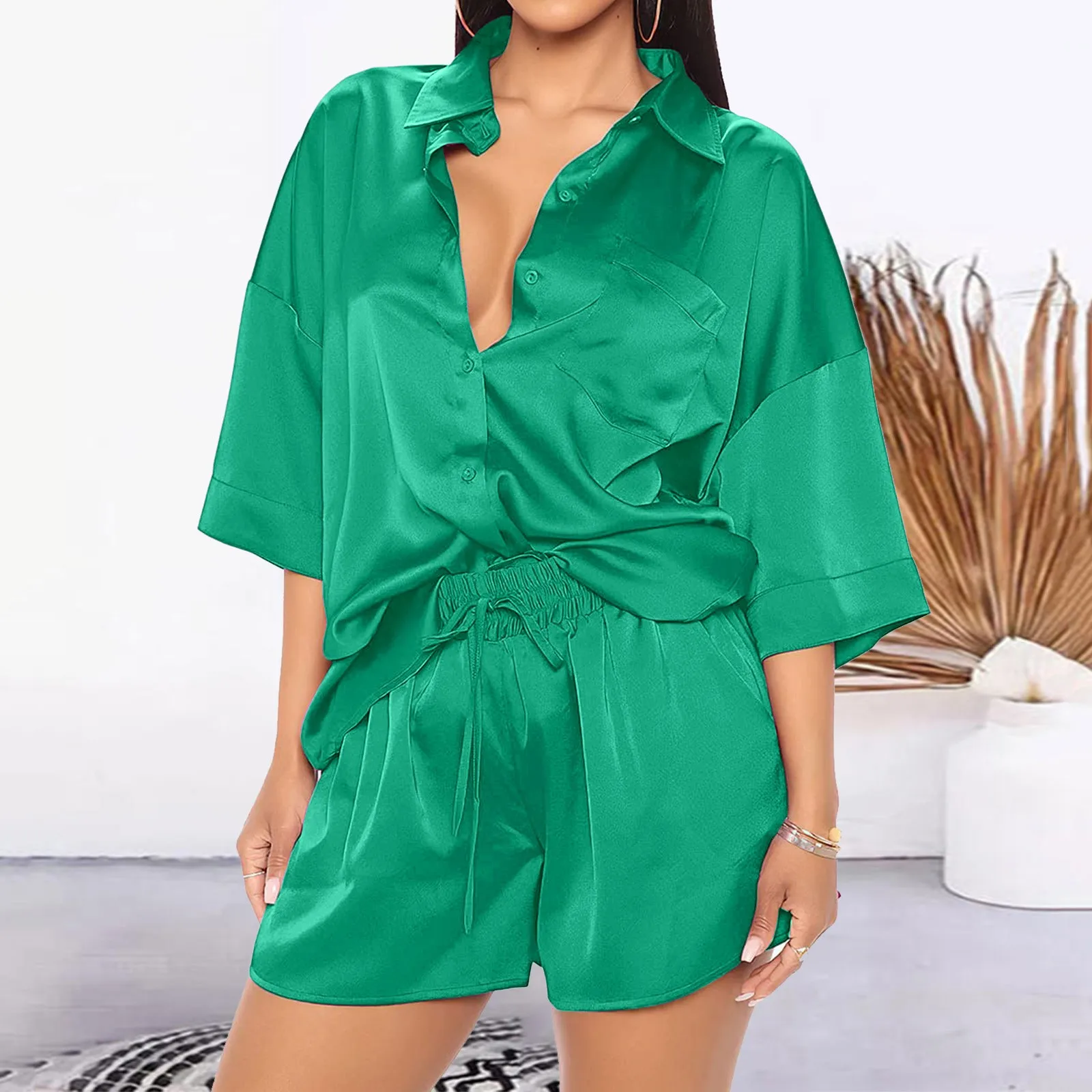

Solid Color Shorts Suits Woman Fashion Long Sleeve Shirt And Short Pants Suit Two Piece Set Female Casual Outfit For Women