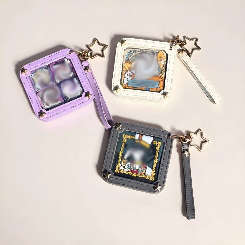 애니메이션 배지 홀더 배지 디스플레이 키체인 겐신 임팩트 혼카이 스타 레일 하츠네 미쿠 사각 배지 보호 커버 가방 펜던트