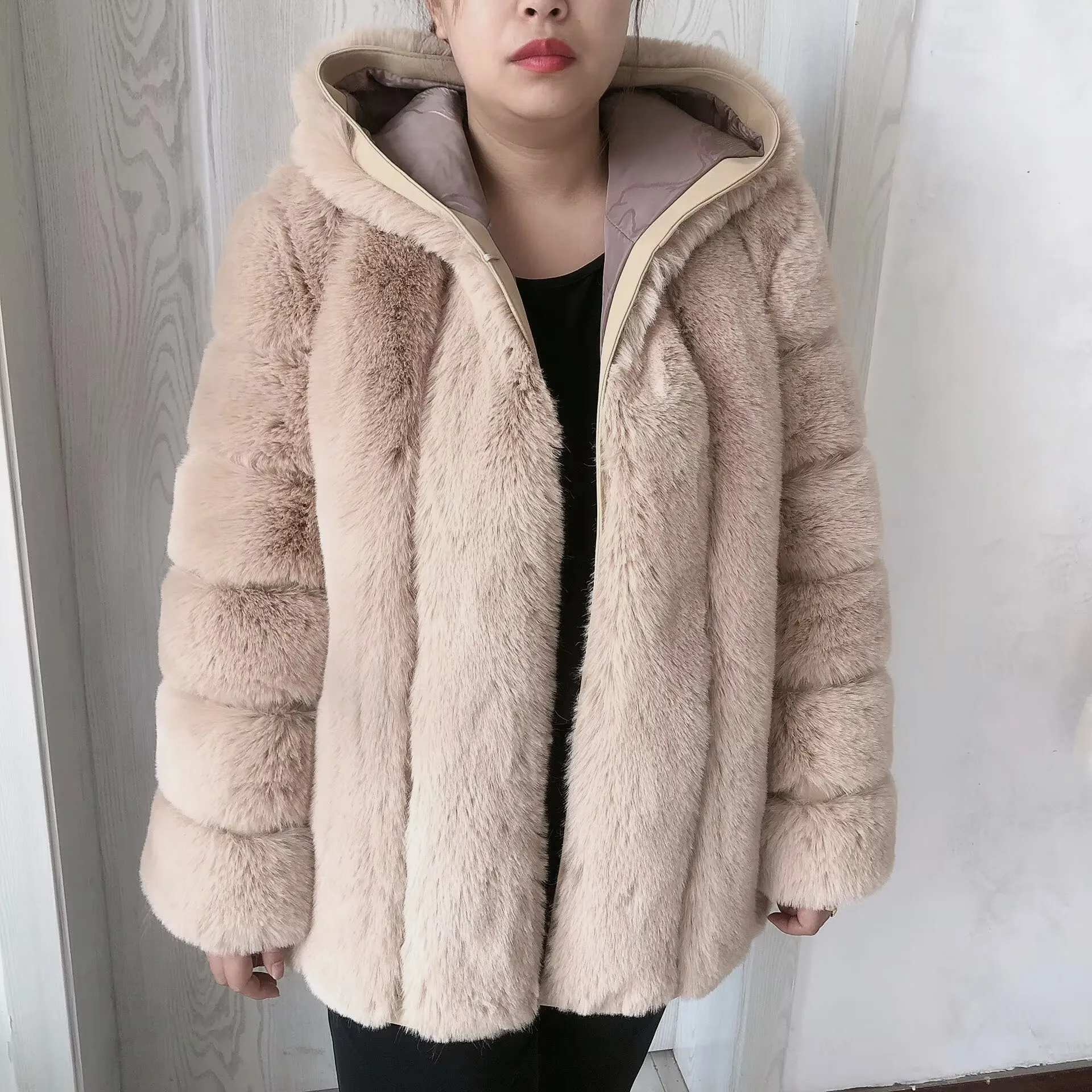 thumbnail image 2 of Abrigo con capucha de piel sintética para mujer, piel de zorro de imitación de chaqueta con capucha, abrigo esponjoso, ropa de invierno, moda cálida, 2 of 5