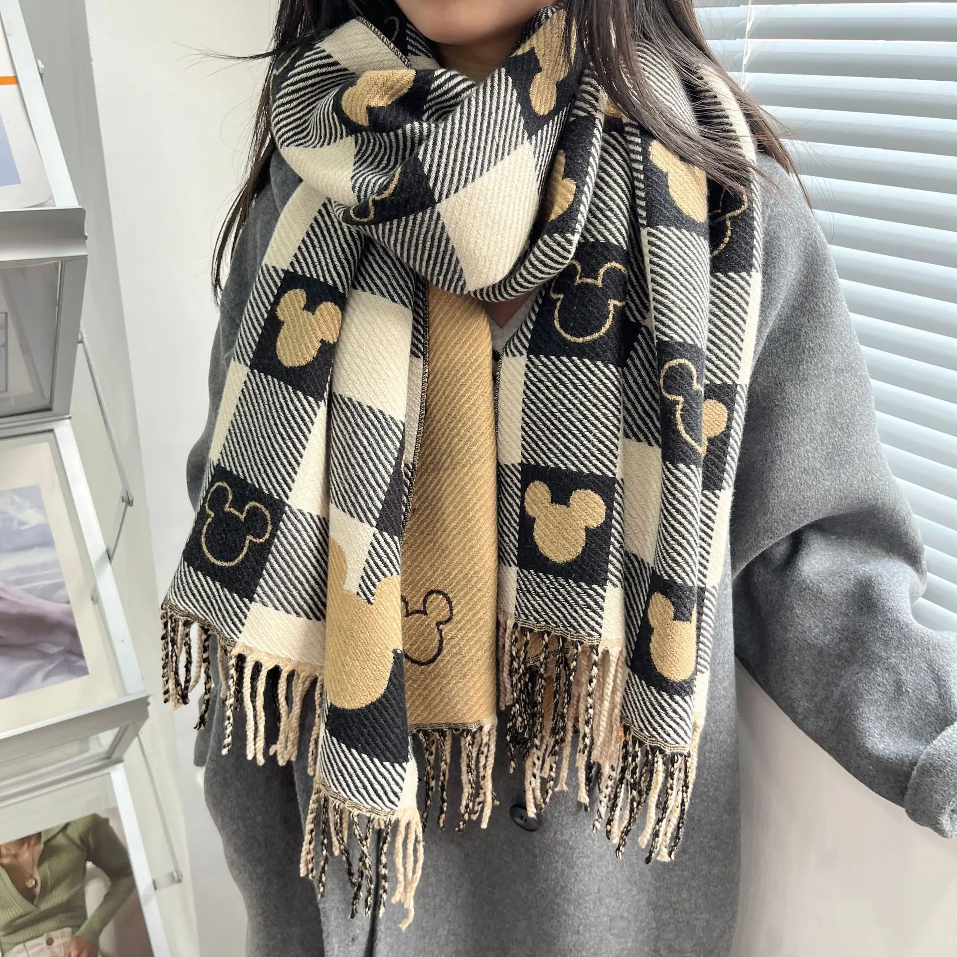New Anime Mouse Scarf Winter Mickey Mouse Head Scarf Women's Shawl Retro Dress Fashion Checkered Scarf Girl Gift 2025 5