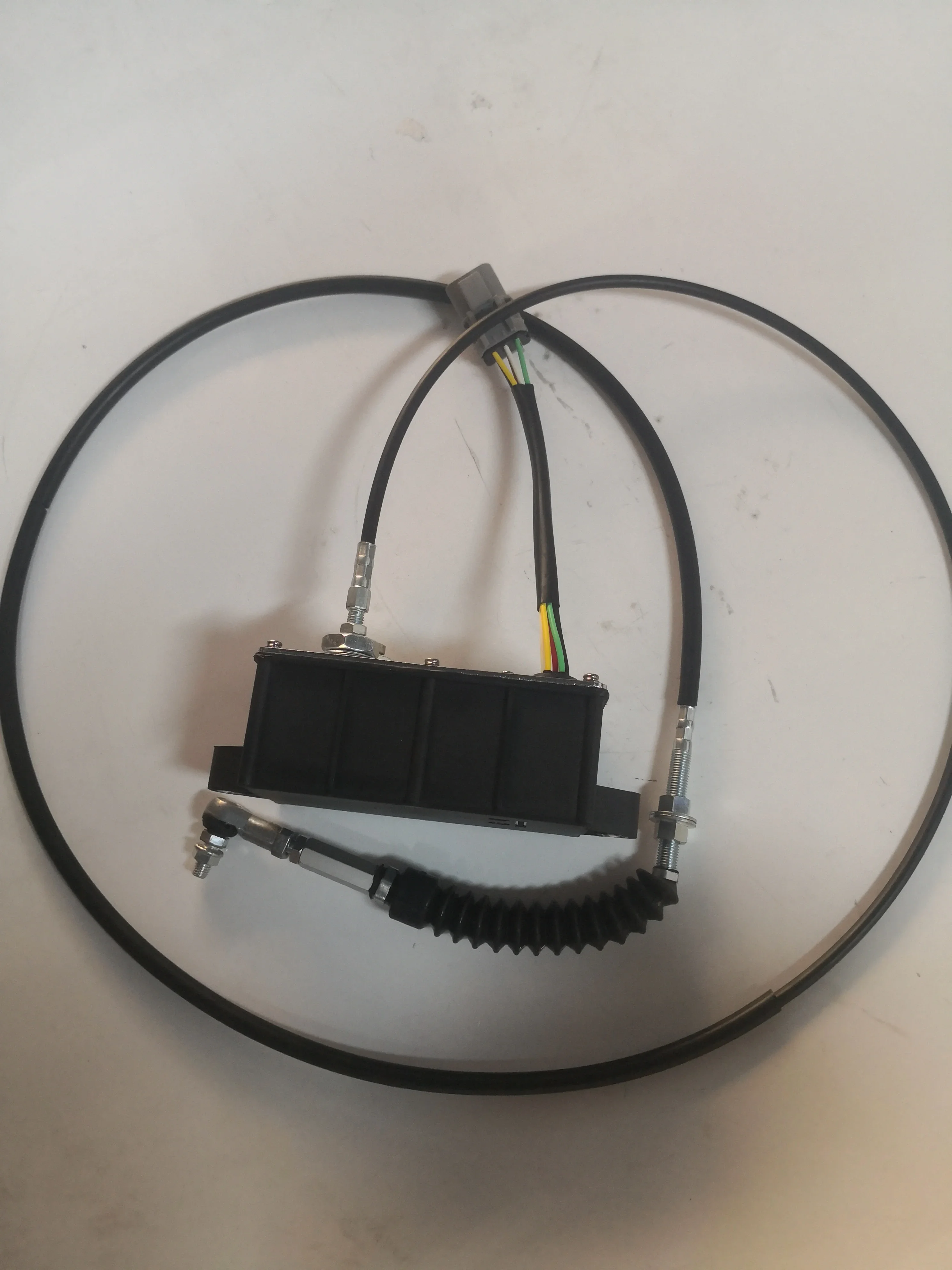 523-00008 300513-00008 Throttle Motor for Doosan DAEWOO Excavator DH225 DH300 DH370 DH400-7 SOLAR 340LC 370LC 420LC0-V DX300LCA