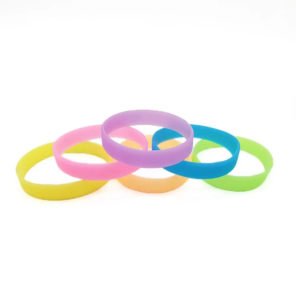 

Silicone Bangle Accessories Friendship Bands Luminous Rubber Bracelets Fitness Wristband Silicone Sweat Band Sports Wristbands