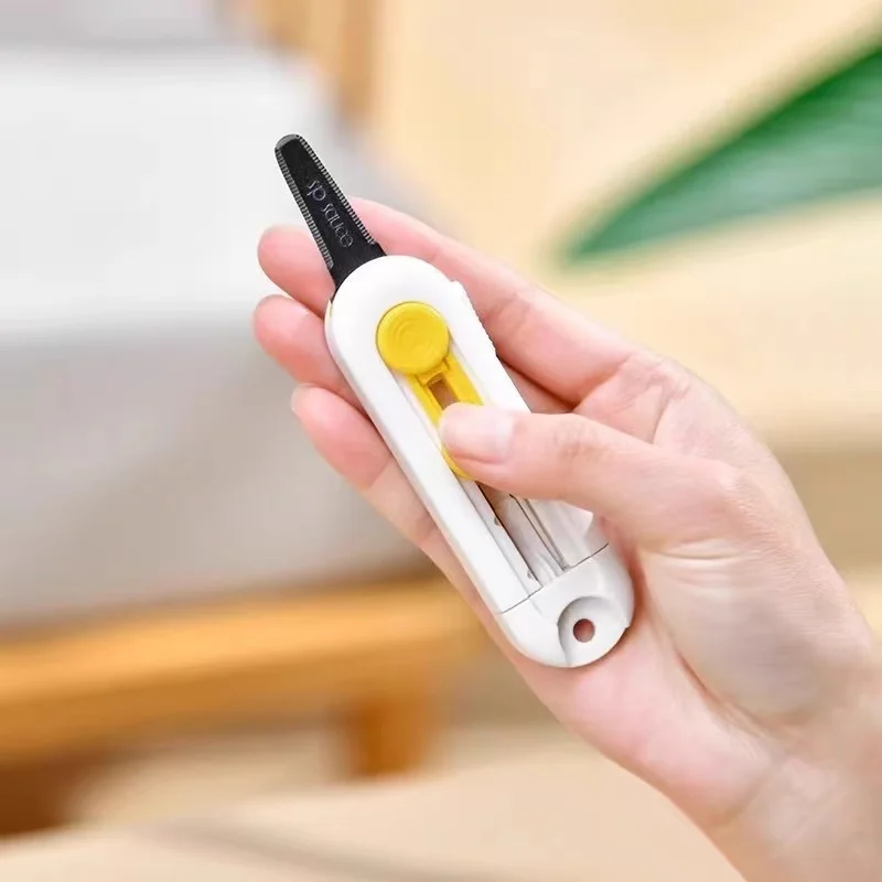 magnetic mini utility knife Portable box cutter Letter opener and paper cutter Retractable blade Durable mini box ut 1pc
