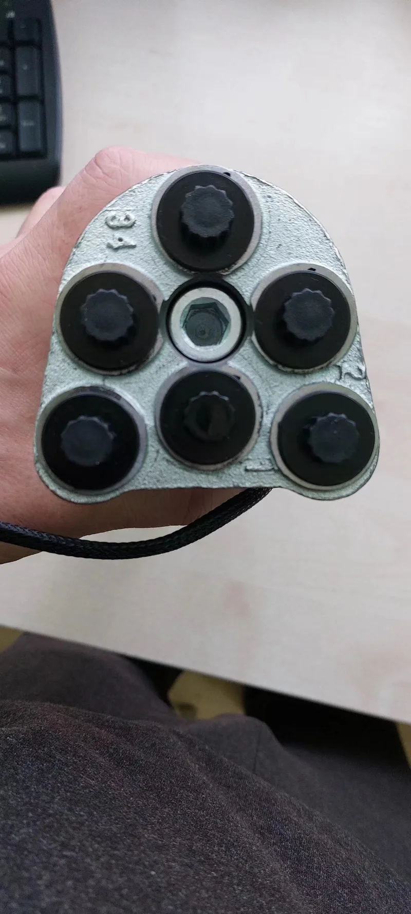 thumb