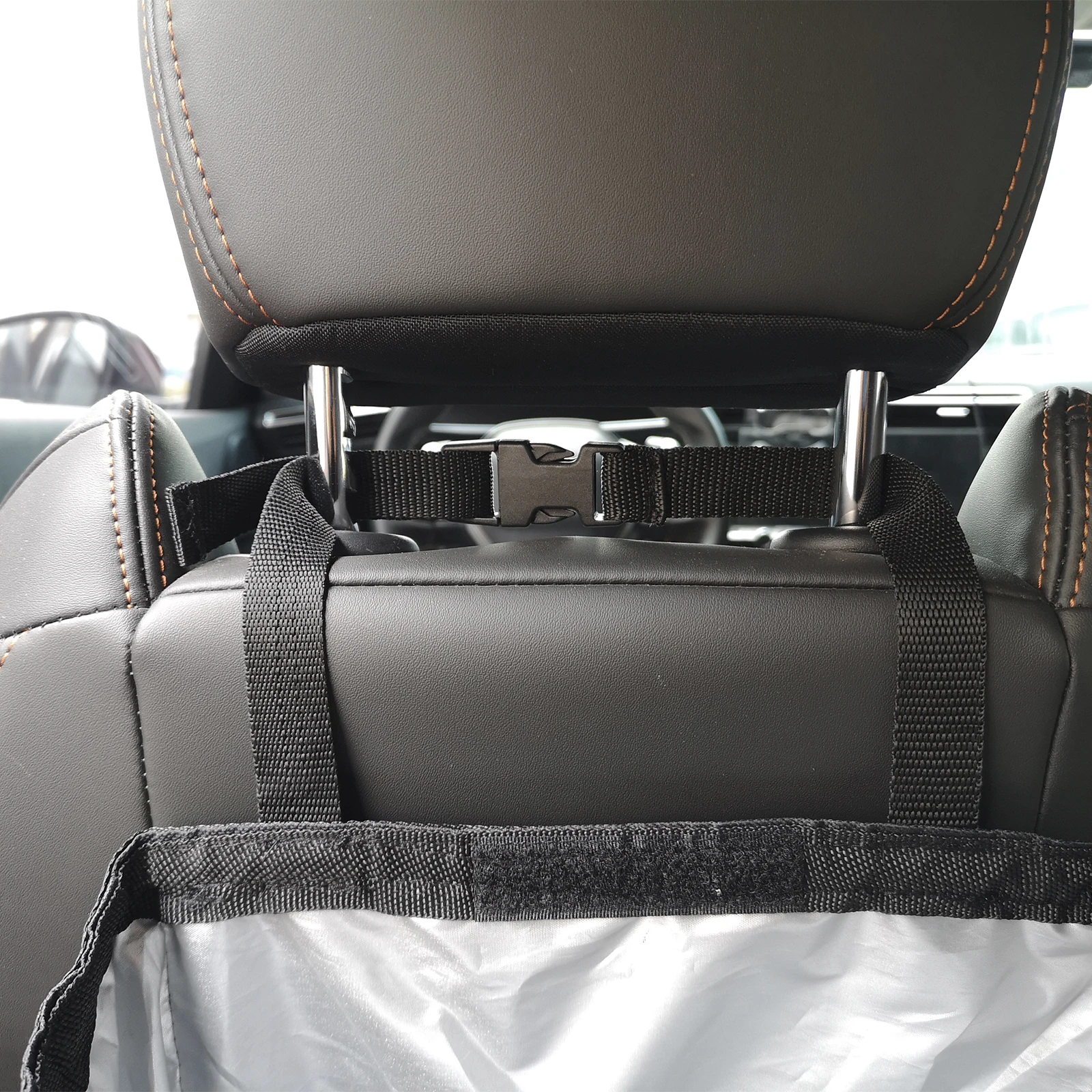 Car Trash Can Car Trash Can Handy Tissue Holder Leak-Proof Car Organizer Storage Bag Rear Seat Garbage Bin With adjustable release buckle