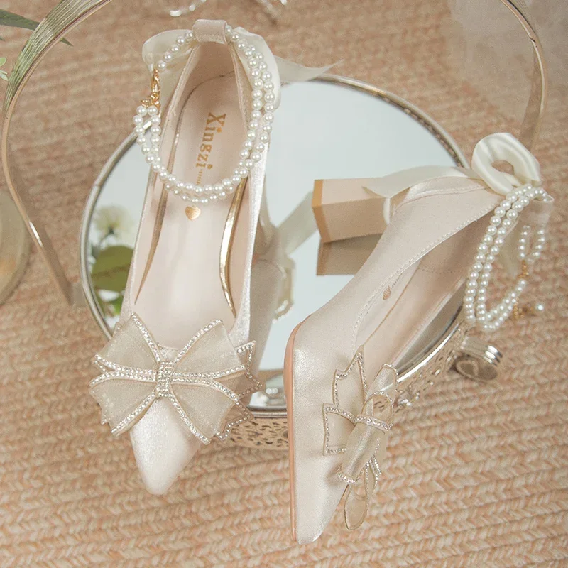 Bridal Shoes 2024 New Flower High Heel Pumps Women Elegant Pearl Strap Wedding Party Shoes Woman Silk Pointed Toe 4