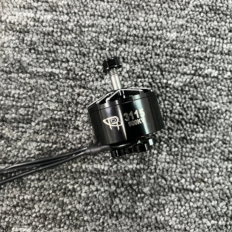 R3115 900KV 3-6S Brushness Motor RC Multirotor X-Class FPV Mark V2 9-10 inch frame refer to 1050 Propeller Drones DIY Parts