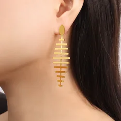 Bohemian Leaf - Design Fishbone Earrings - Trendy Irregular Luxury Metal Studs (F1334 - G)