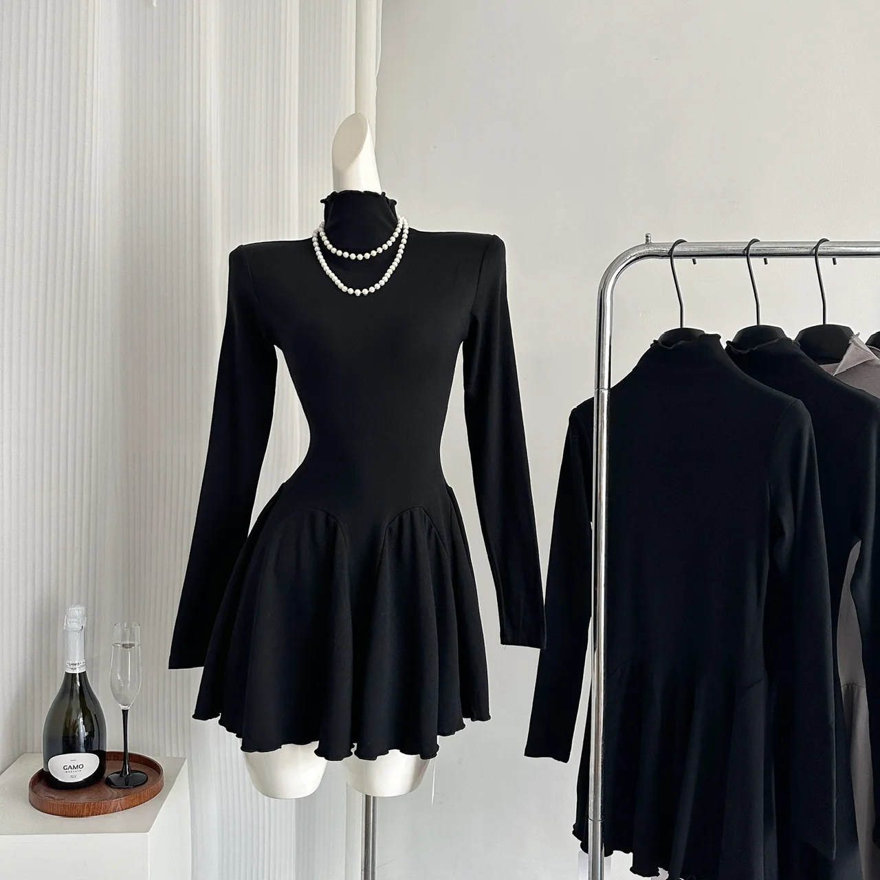 Otoño Nuevos Vestidos Mini Sólidos Para Mujer Cuello Alto Manga Larga Volantes Acampanados Casual Moda Coreana Ropa Femenina Vestidos Para Mujer