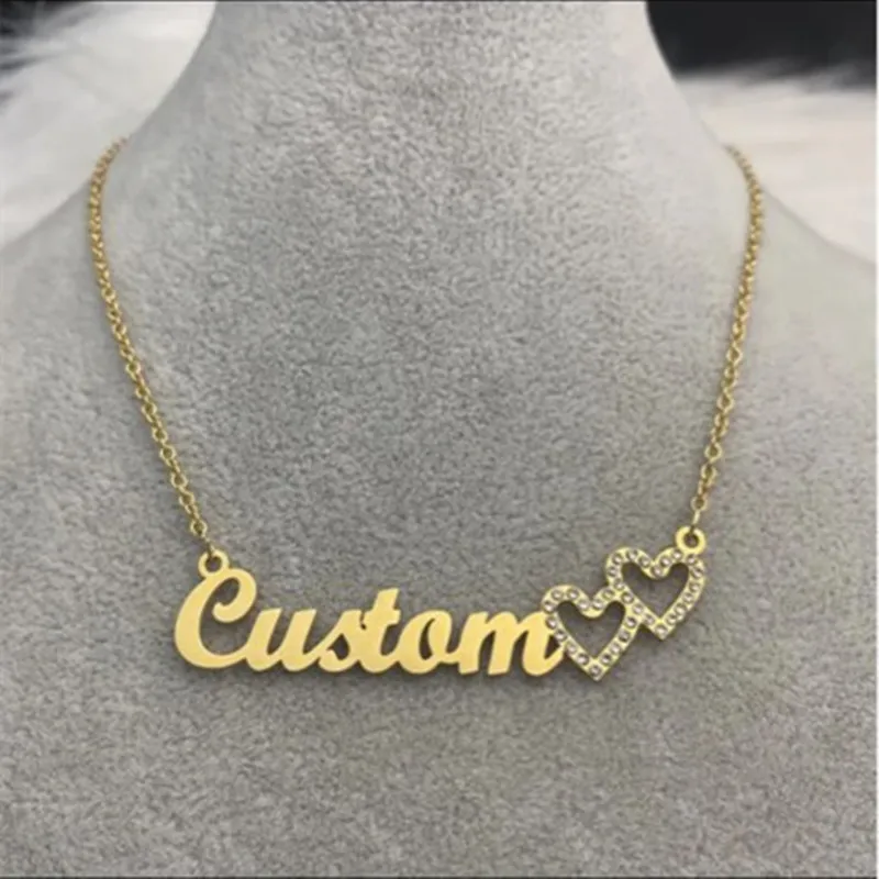 

3UMeter Customized Name Rhinestone Heart Necklace for Girls Personalized Nameplate Pendant Cute Necklace Women Gift