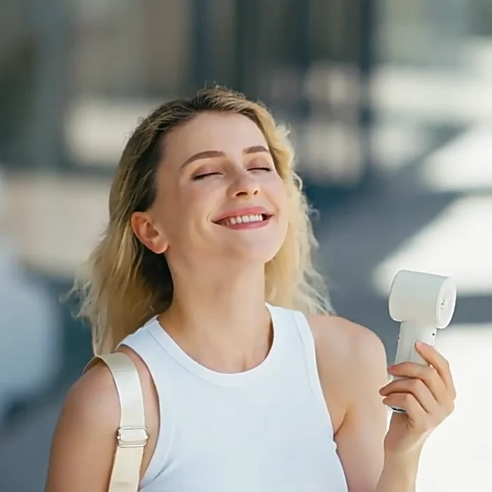 Handheld High-Speed Cooling Fan 100 Speed Levels 9H Battery Life