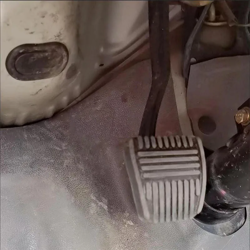 Clutch Brake Pedal Rubber Pad Cover Fit For Toyota Paseo 1992-1999 Pickup 1984-1995 Rav4 1996-2000 Solara 1999-2003