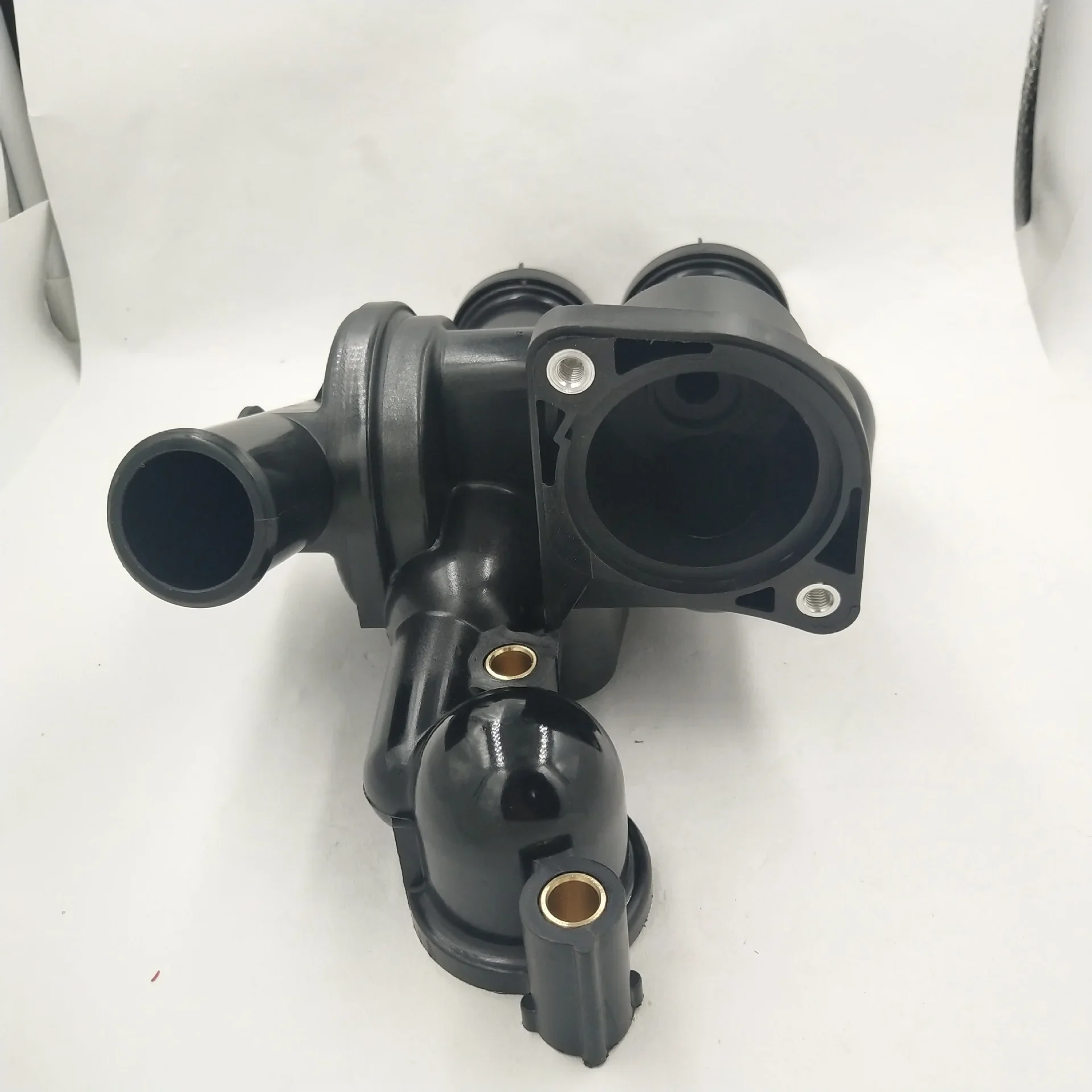 For Chrysler Jeep Thermostat Assembly 68003582 68003582AB