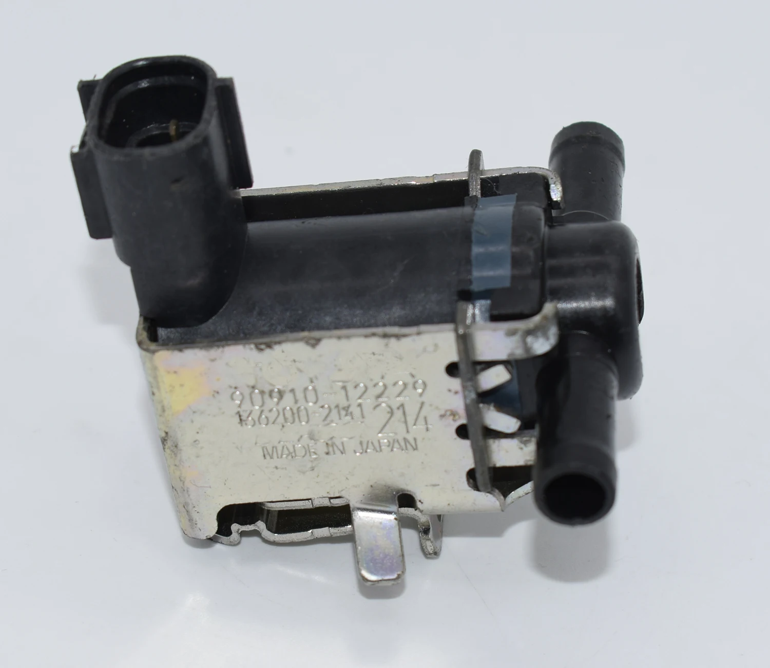EchoAirIntakeVacuumSwitchValvePurgeSolenoidValve9091012229