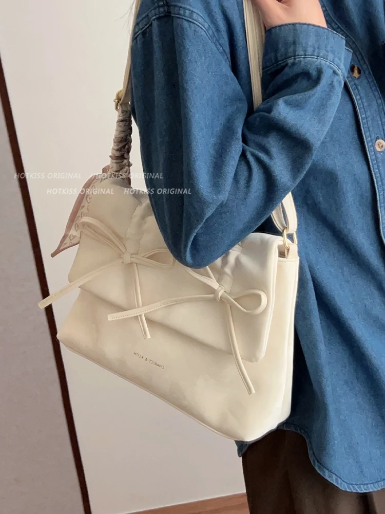 Sweet Bow Pink Bag For Women New Trendy Female Square One Shoulder Crossbody Bags Large Capacity Commuting Student Tote Package