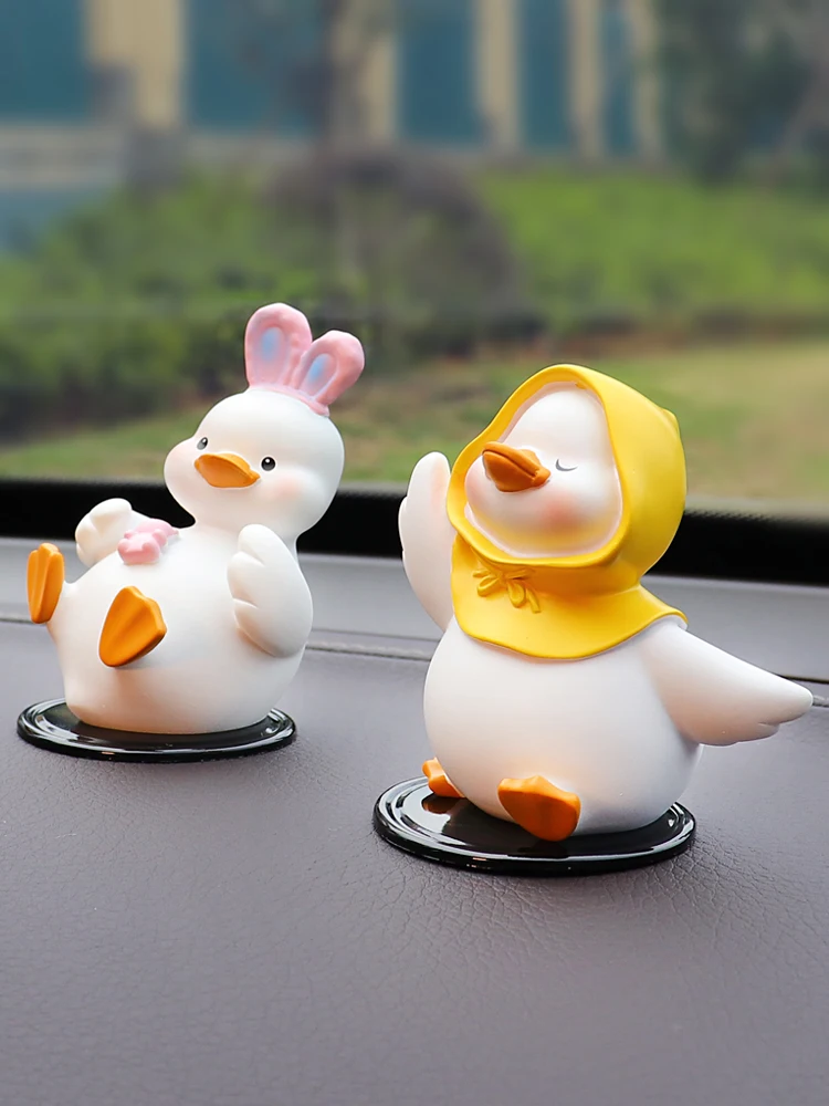 

Net red duckling car decoration 2021 new creative lovely car center console car interior decoration decoration