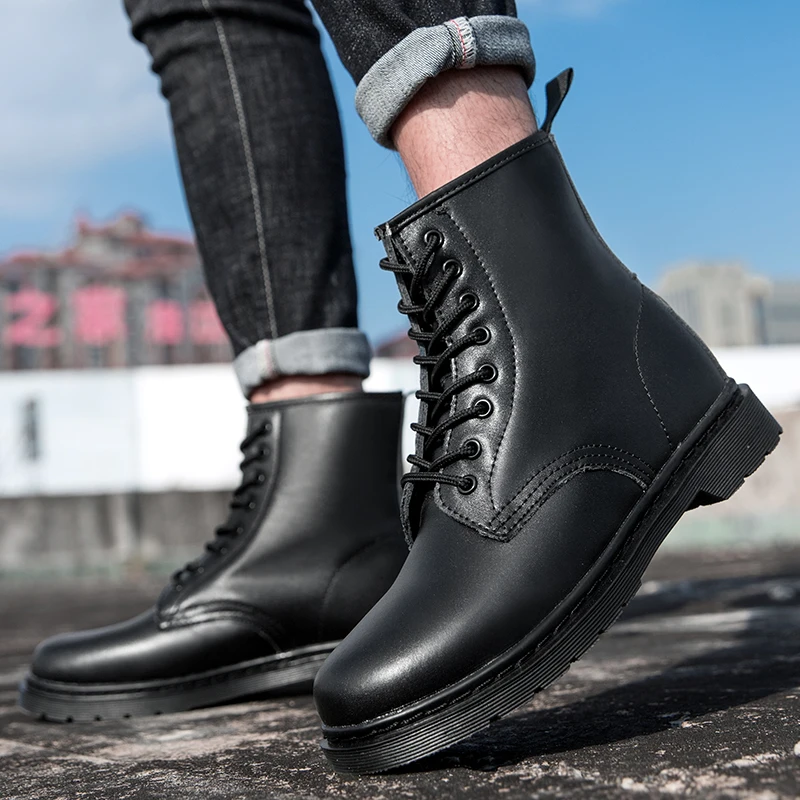 Designer Elegant Chelsea Boots Leather Men Women Couple Shoes Size 35-46 Luxury Brand Dress Formal Boots Model Fashion Show