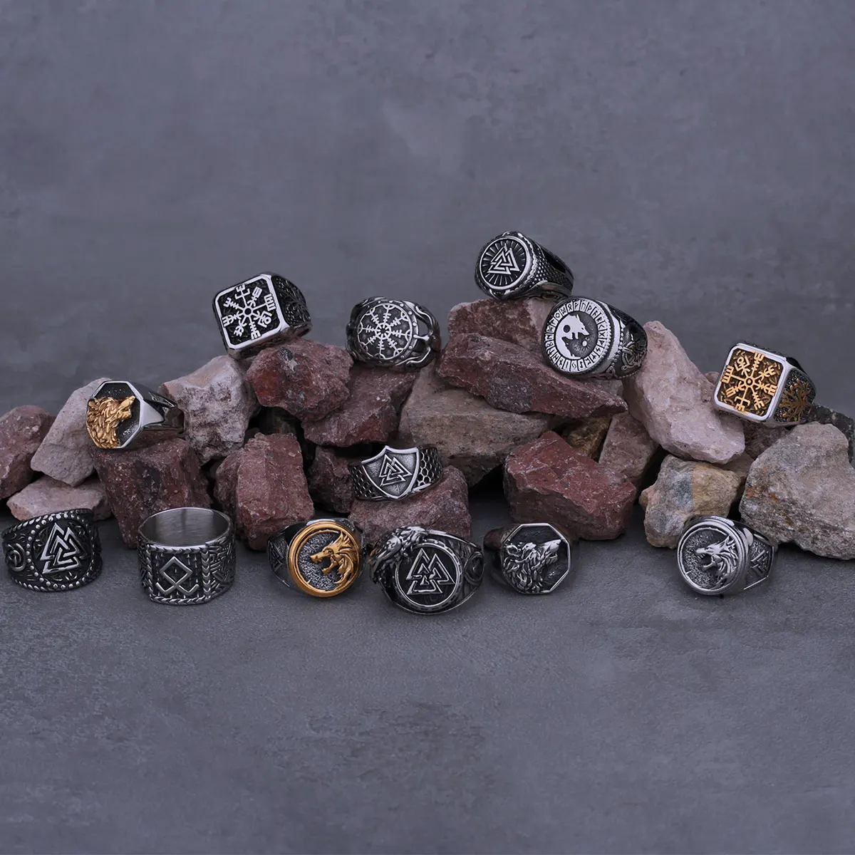 Nordic Viking Stainless Steel Compass Norwegian Rune Ring Viking All Kinds of Men and Women Rune Wolf Ring Jewelry Wholesale