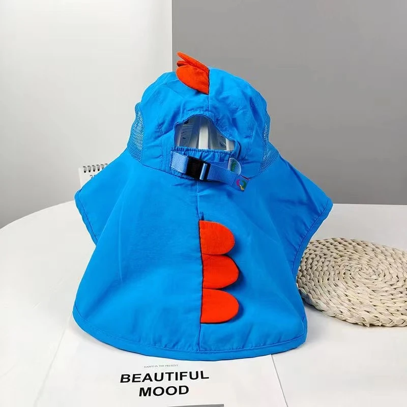 Рисунок 6 - Панама с мультяшными рисунками для мальчиков и девочек