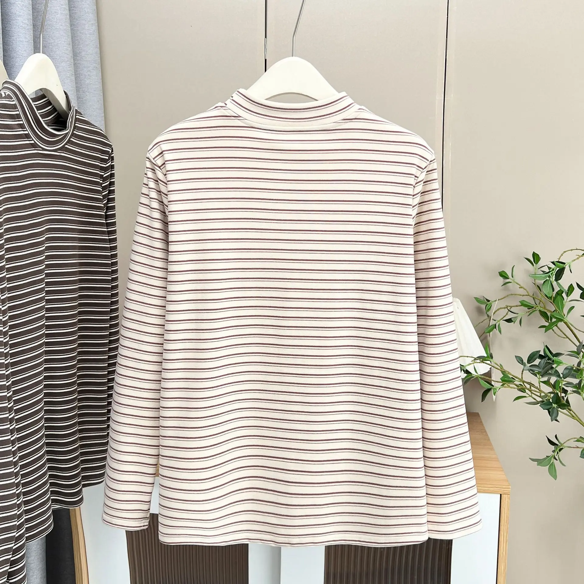 XXXXL Fashion Plus Size Women's T-Shirt Basic And Versatile Striped Cationic Tops In The Autumn And Winter Of 2025