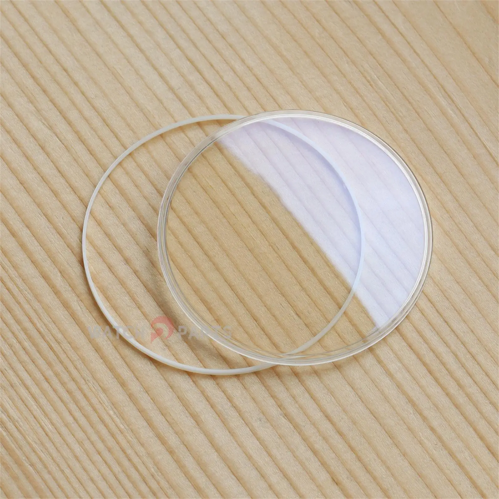 Guarda Il Cristallo Di Zaffiro Per Il Vetro Di Rivestimento Ar Dell'Orologio Di Patek Philip 5153 Calatrava