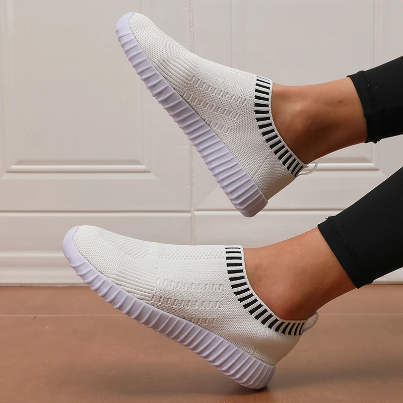 Women Sneakers Flat Bottomed Outdoor Casual Sports Single Shoes Comfortable Summer Mesh Lightweight Vulcanized Walking Shoes