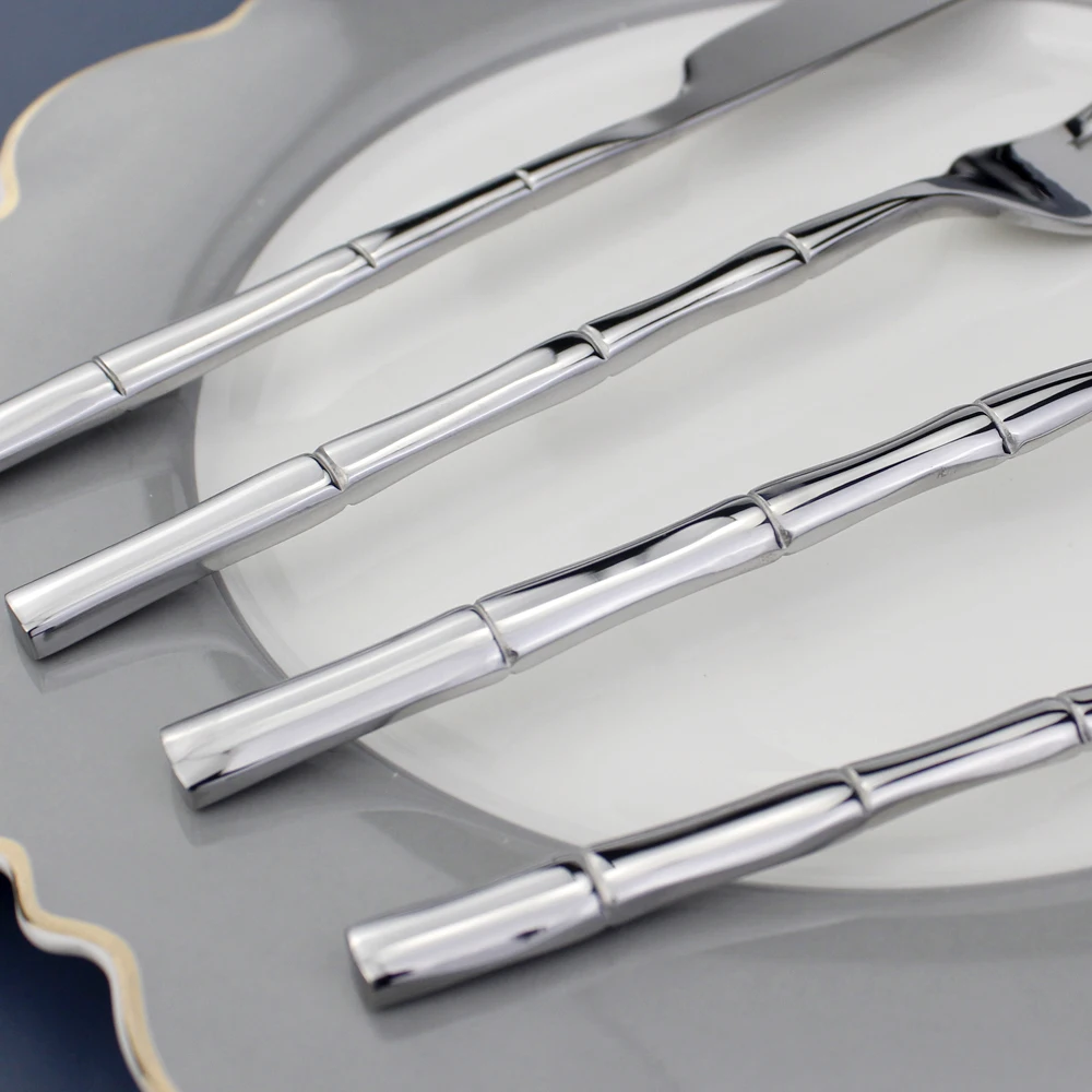 유명한 창조적 인 디자인 대나무 모양 칼 붙이 4 in 1 세트 거울 스테인레스 스틸 회사 부엌 레스토랑을위한 두꺼운 편리한 식기류