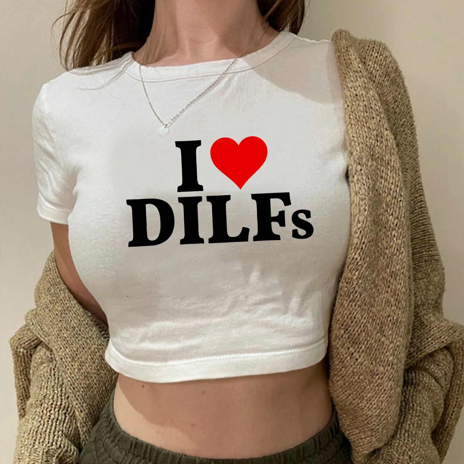 I Love Dilfs I Heart 핫 아빠 프린트 O 넥 반팔 크롭 탑 짧은 배꼽 90S 섹시한 하라주쿠 패션 캐주얼 여성 의류 Y2K