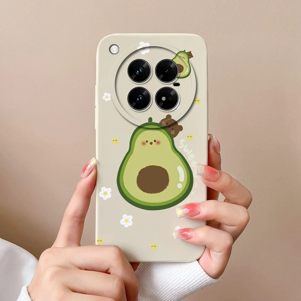 Cartoon Astronaut Liquid Silicone Durable Phone Case - Simplicity Cover Coque
