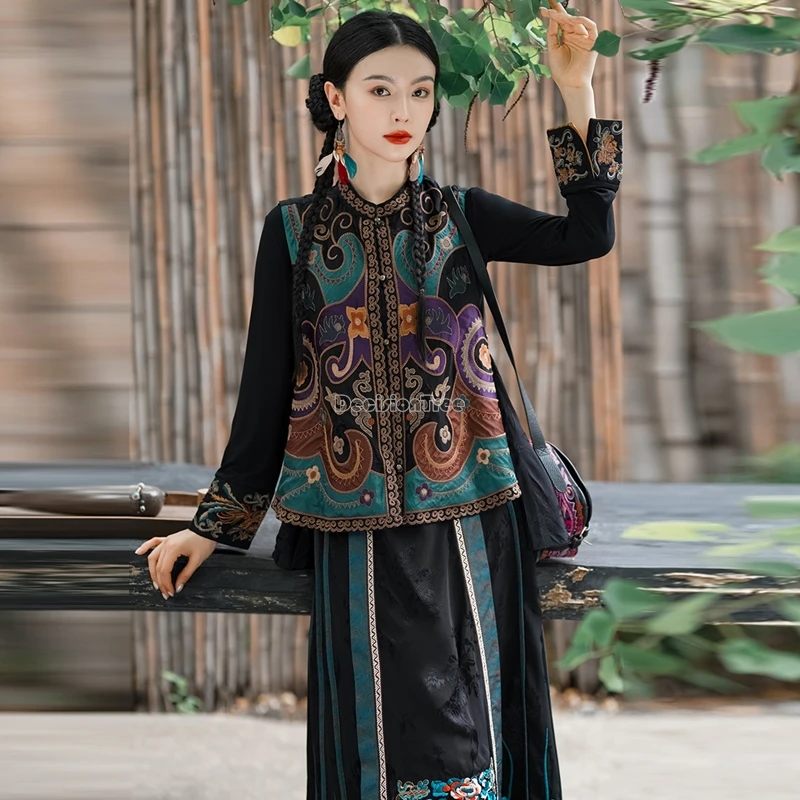 chinese national embroidery sleeveless stand collar vest women retro loose style elegant casual ethnic daily vest top t001