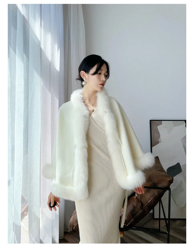 Warme Winterumhänge für Damen, Übergröße, Fledermausärmel, Poncho, 100 % Wollschals mit echtem Fuchspelzbesatz, luxuriöse Wraps – Detail 2