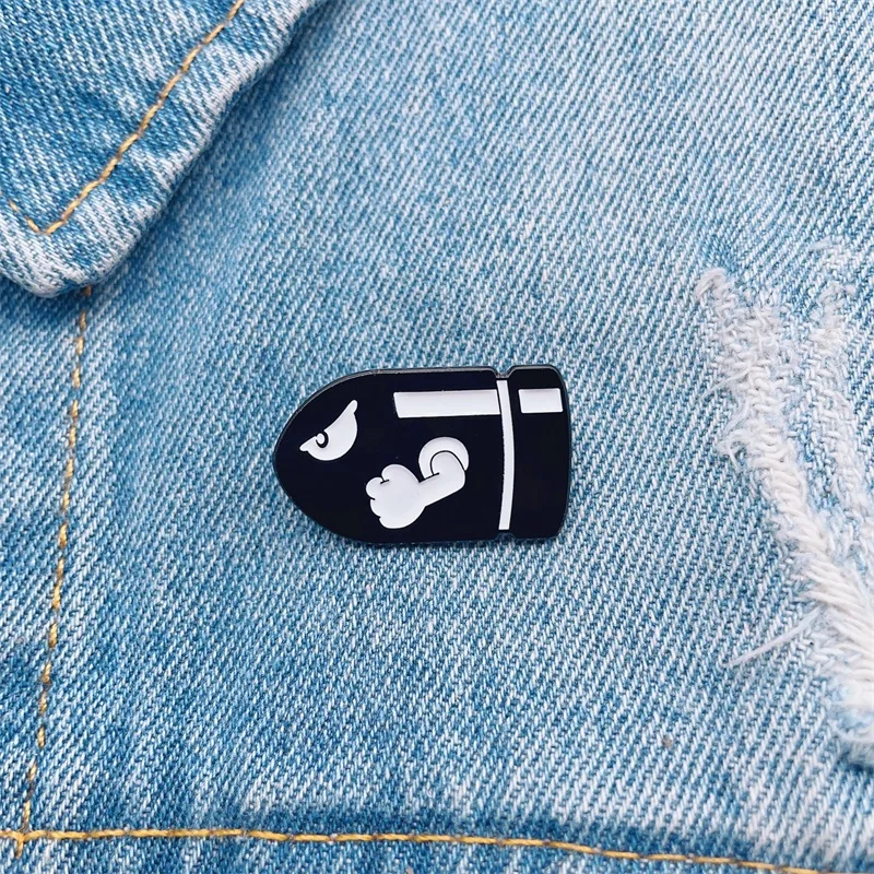 

Creative Black Cannon Bullet Enamel Brooch Personalized Fierce Black Geometry Missile Fun Alloy Pins Punk Jewelry Gift