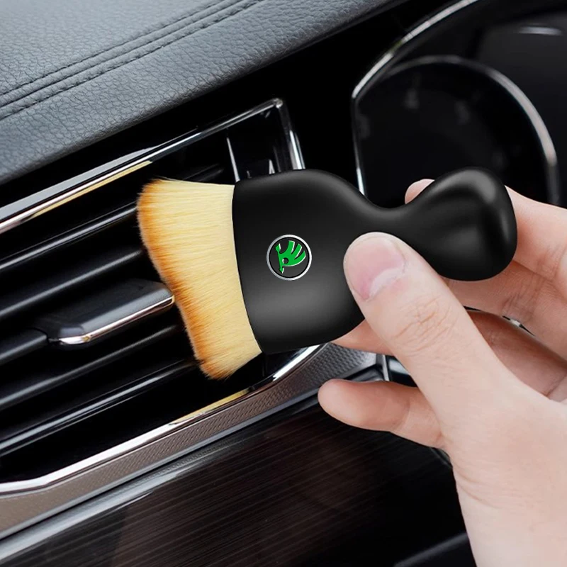 Car Interior Cleaning Soft Brush Microfiber Towel Clean Tools For Skoda Octavia Superb Rapid Kodiaq Karoq Fabia Kamiq Enyaq Yeti car cleaning tools