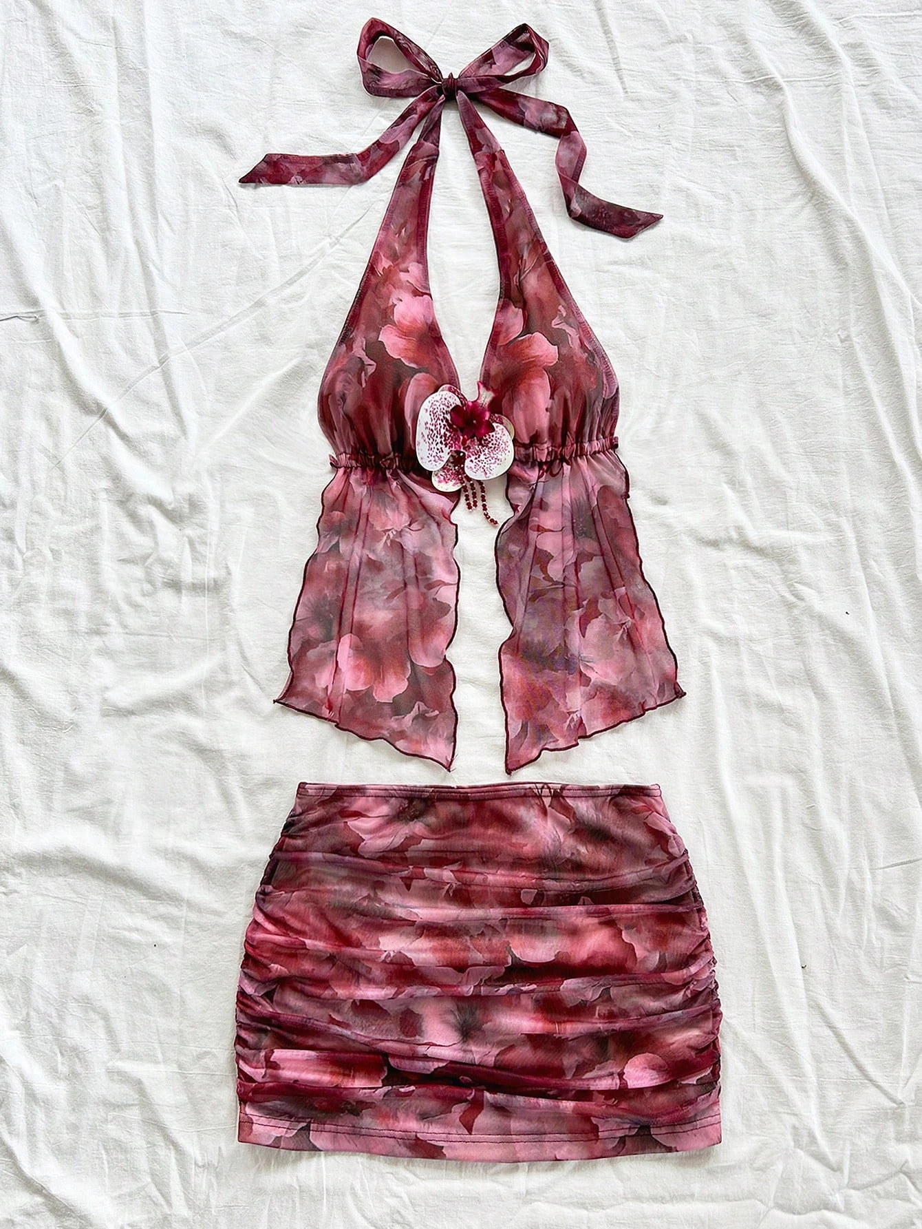 รูปสินค้า ชุดเซ็ตเสื้อกระโปรงลายดอก สวยหวานใส่ได้ทุกวัน