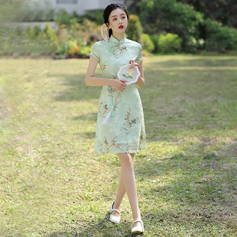 

Elegant Embroidery Short Sleeve A-Line Aodai Chiffon Cheongsam Traditional Mandarin Collar Qipao Retro Chinese Women Dress