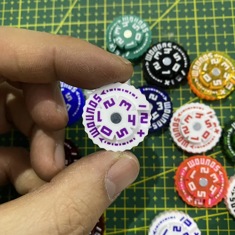 하이 퀄리티 25mm 상처 추적기, 0-59 무작위 색상 망치 카운터, 혁신적이고 실용적인 보드 게임 카운터