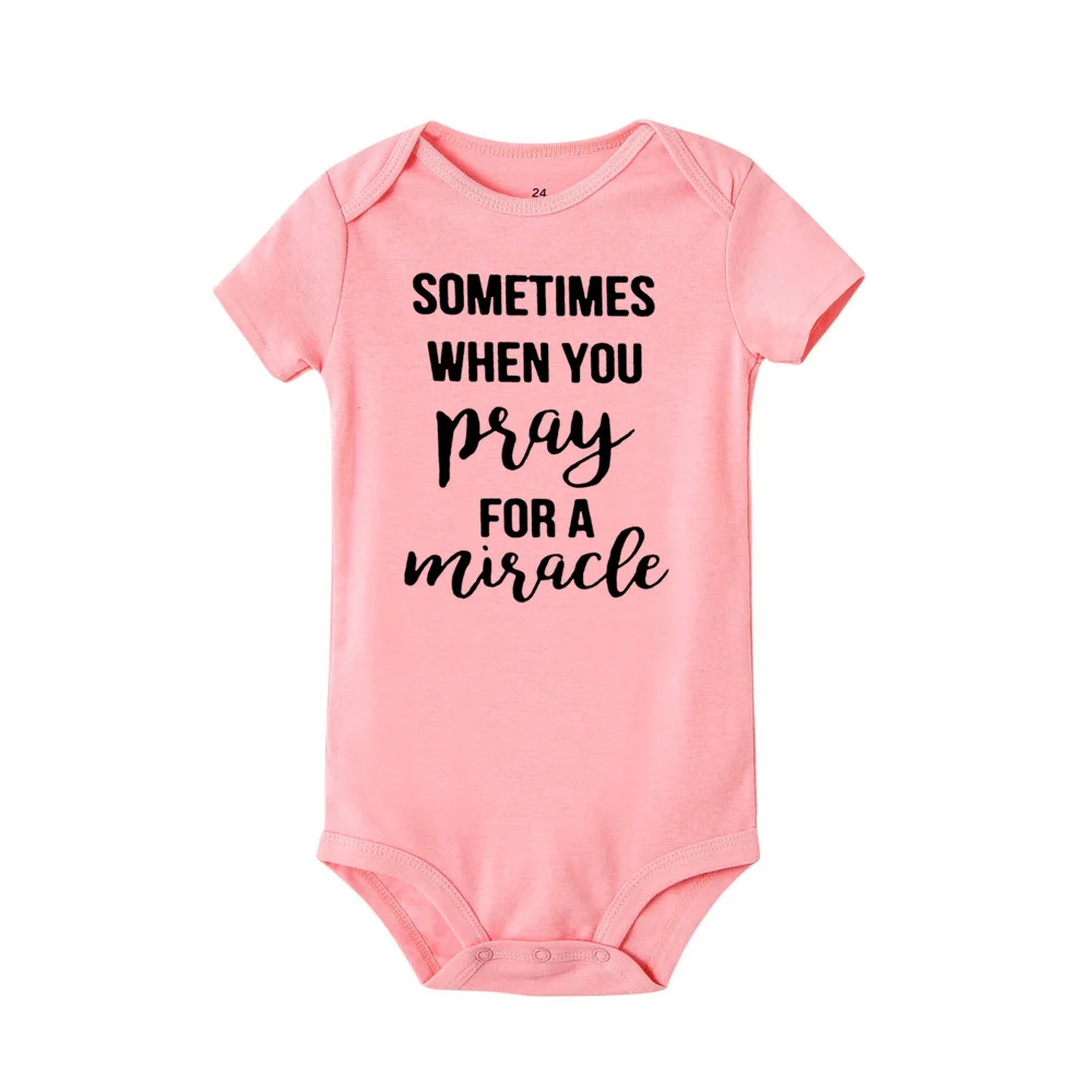 Twins Newborn Baby Bodysuit Summer Infant Baby Born Short Sleeve Clothes Boys Girls Jumpsuit Pregnancy Announcement Twins Gifts 2